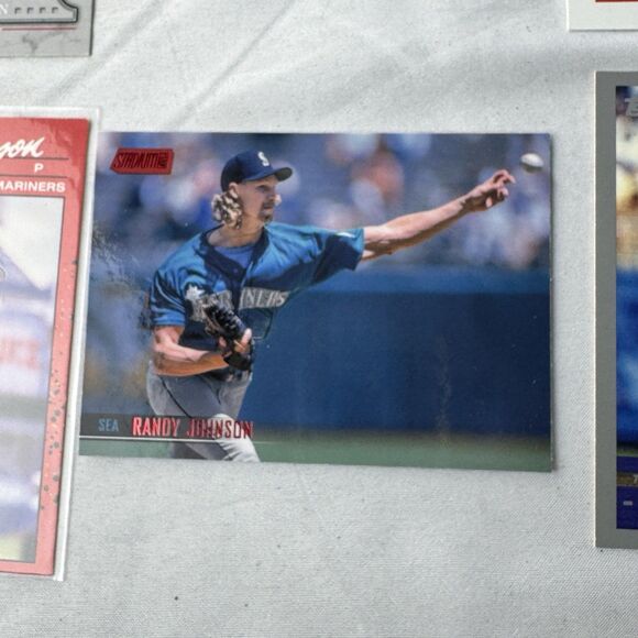 Randy Johnson 12 Card Lot NM Rookies Bunt Diamond Kings Omega Panini - Picture 11 of 13